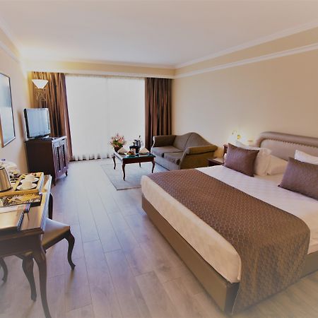 Karaca Hotel Измир Екстериор снимка